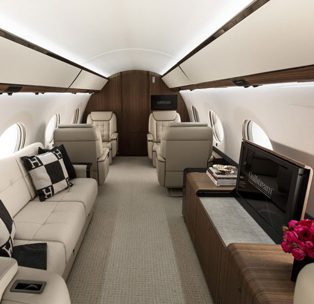 private Jet Milan services